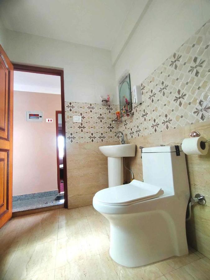 Peace Homestay Katmandu Zewnętrze zdjęcie